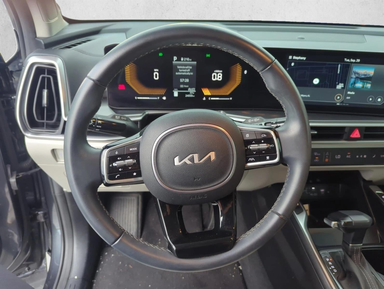 2024 Kia Sorento S FWD