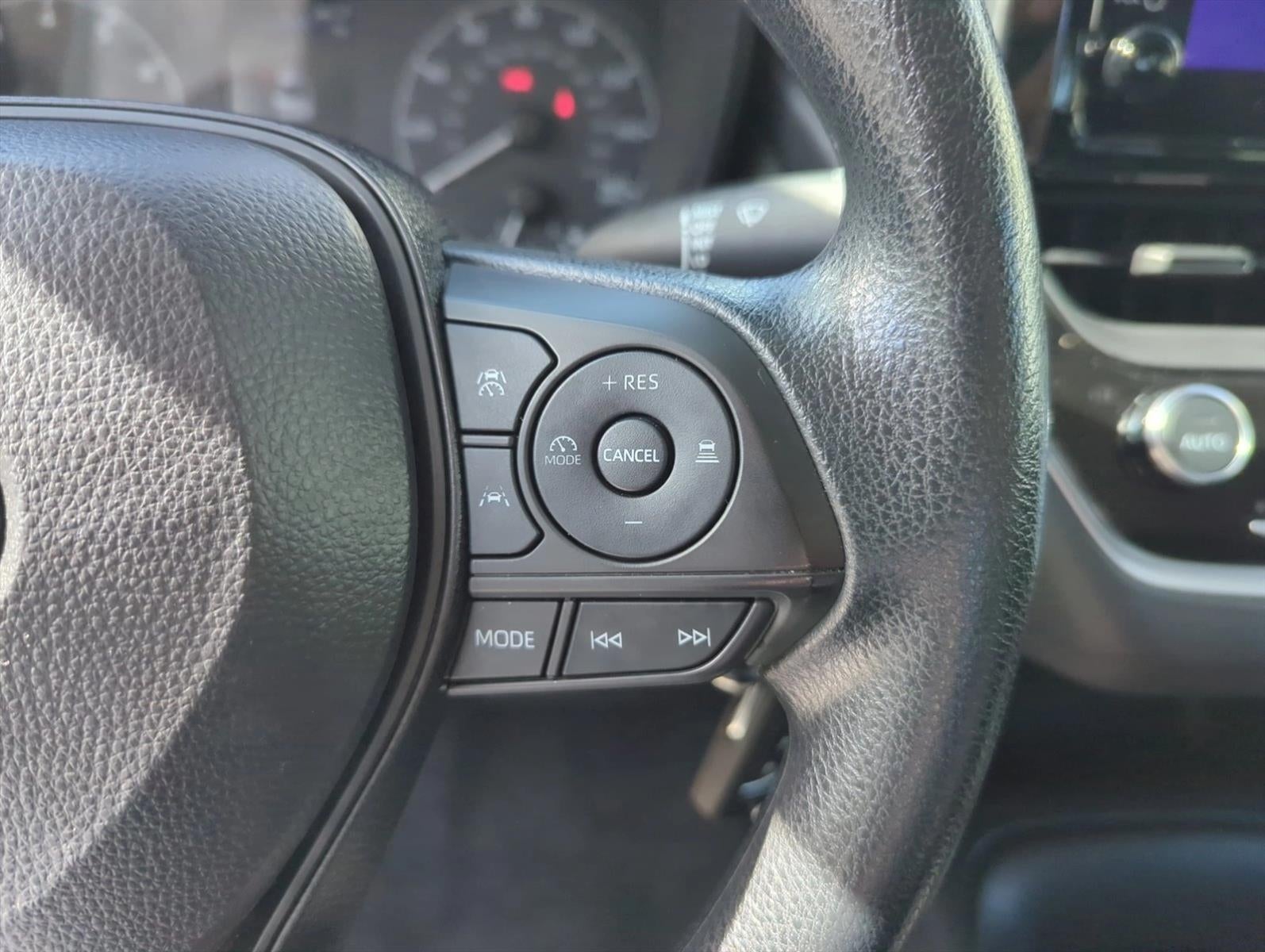 2024 Toyota Corolla LE CVT (Natl)