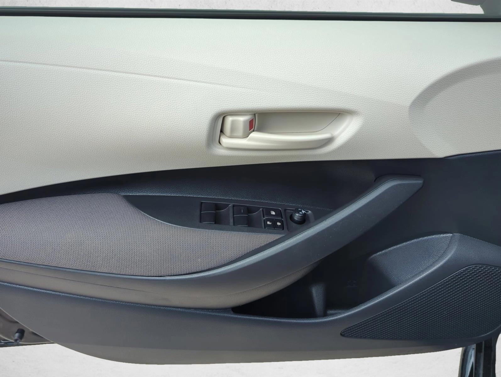 2025 Toyota Corolla LE CVT (Natl)