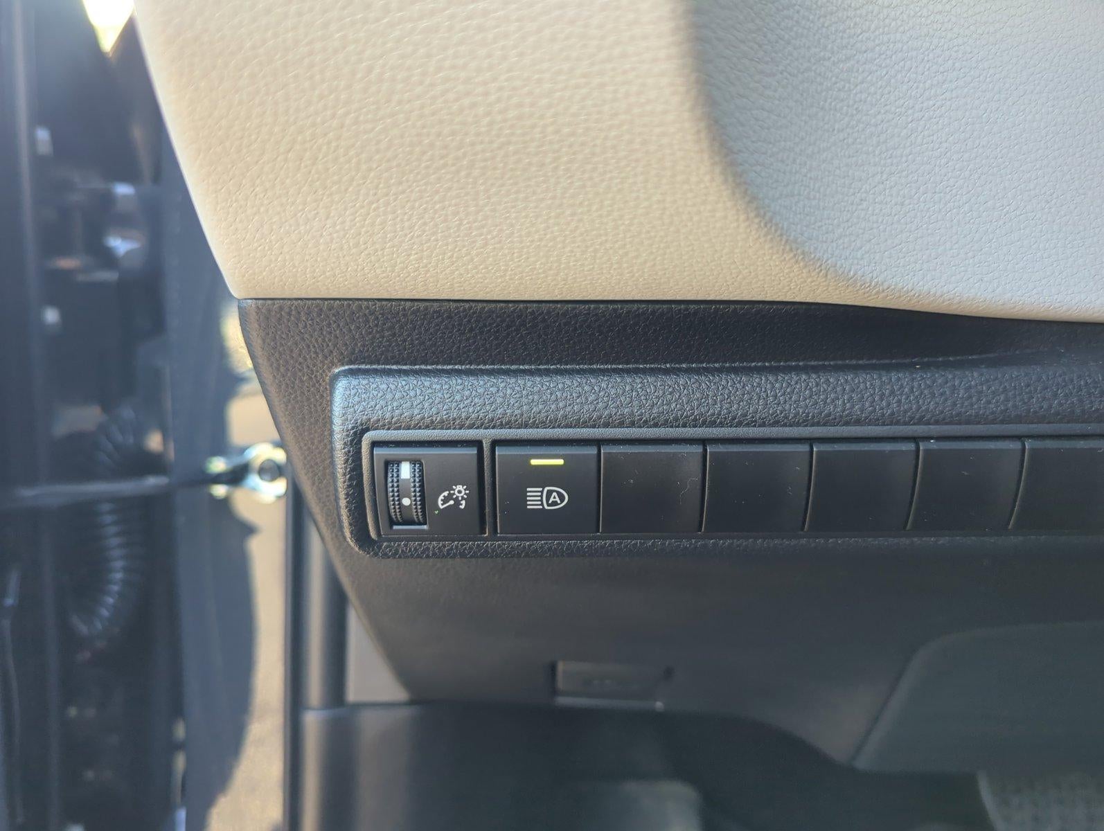 2026 Toyota Corolla LE CVT (Natl)