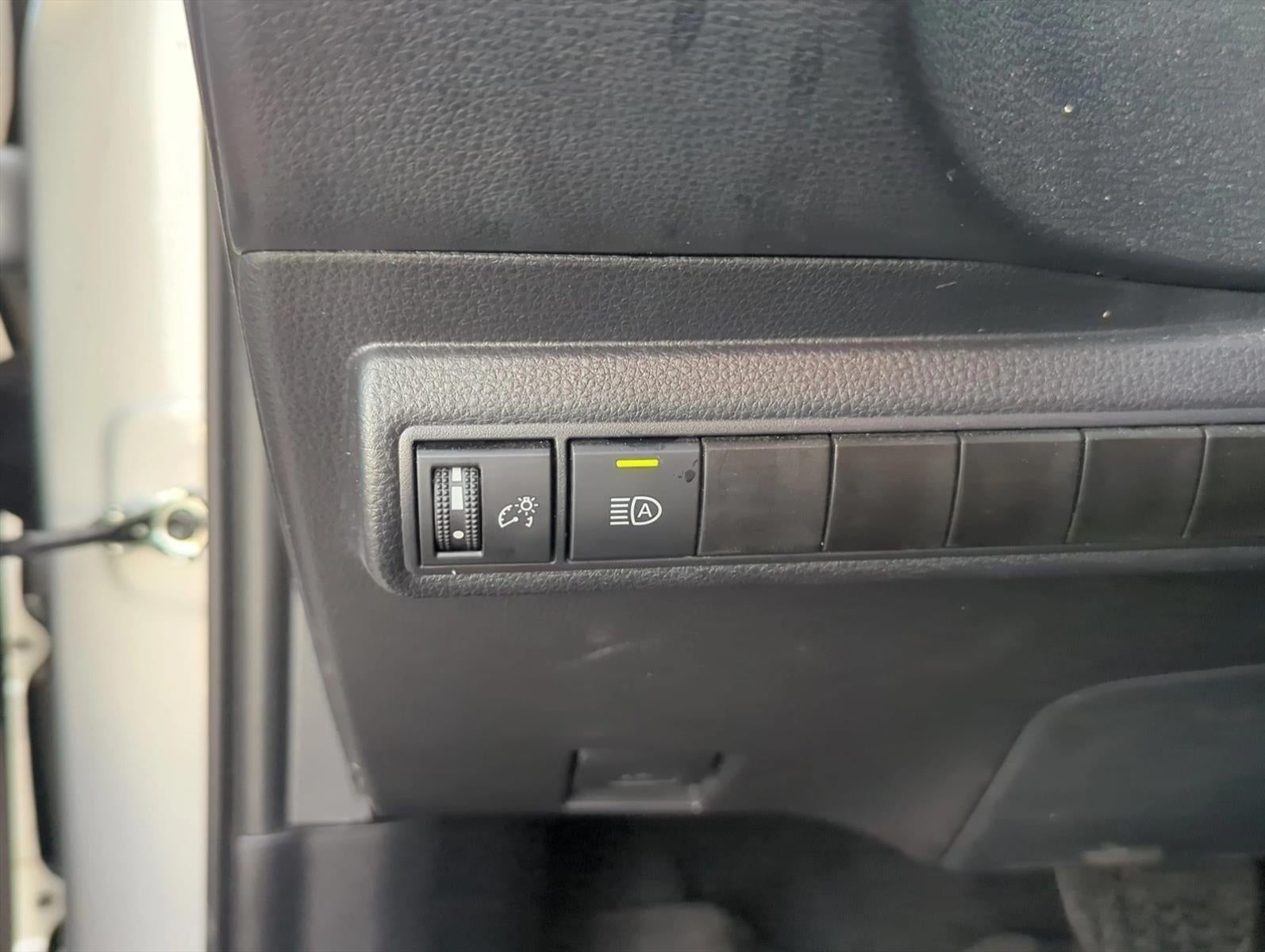 2025 Toyota Corolla LE CVT (Natl)