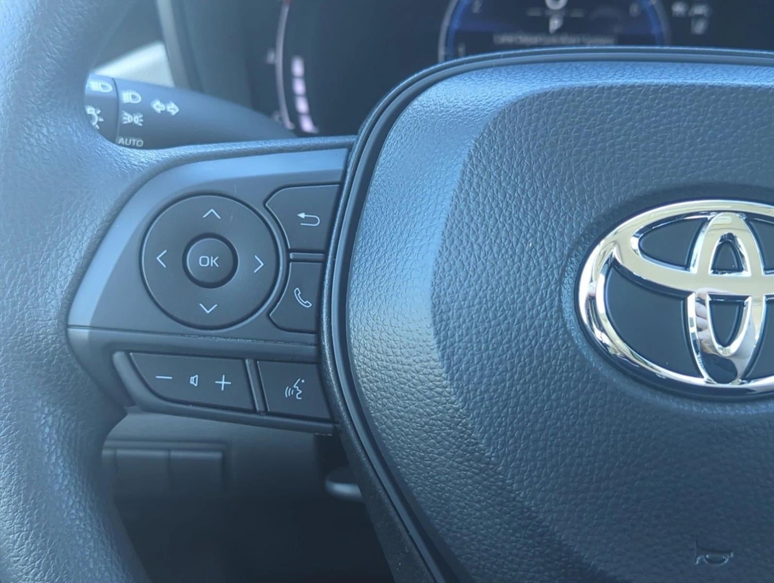 2026 Toyota Corolla LE CVT (Natl)