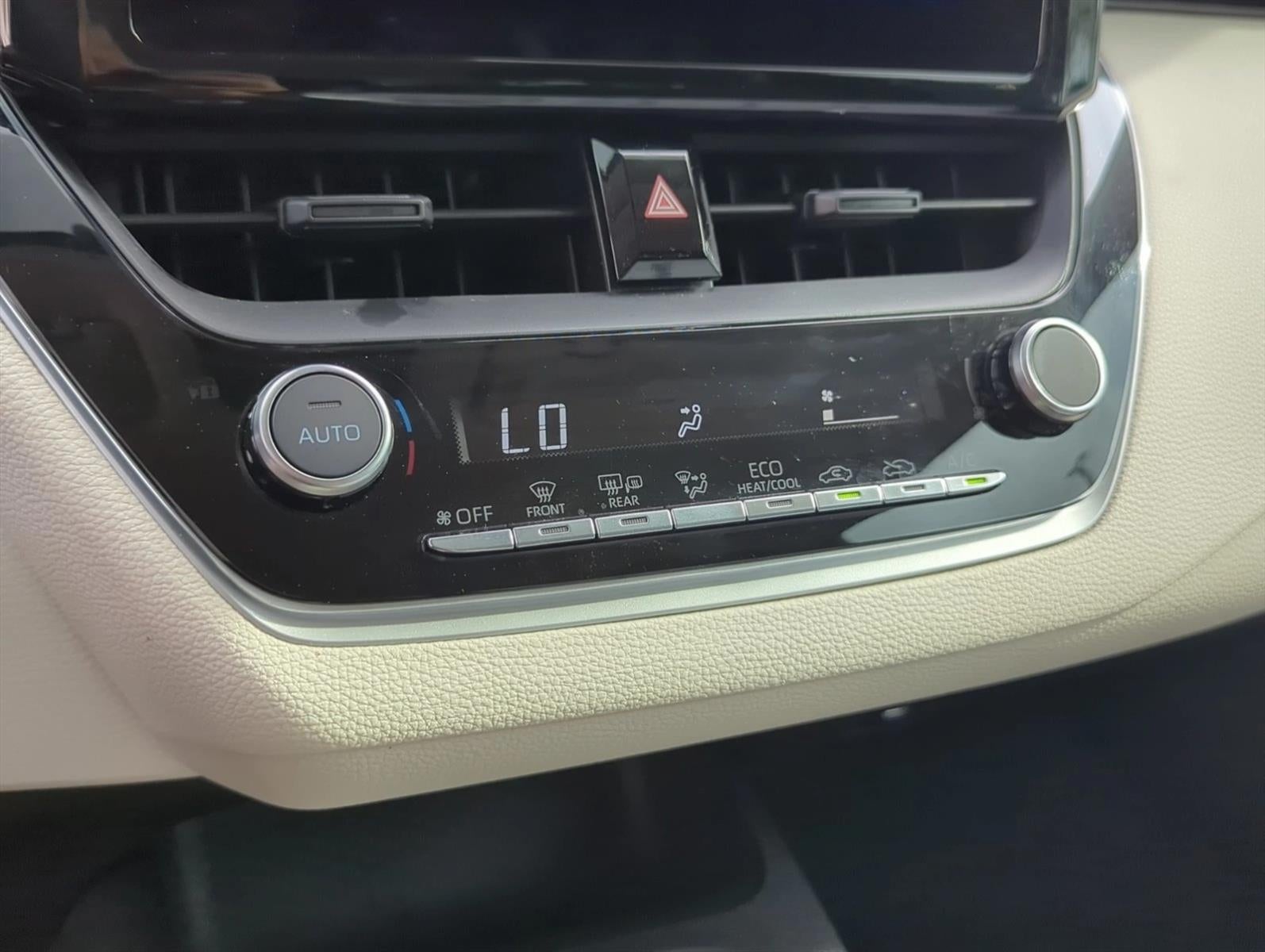 2026 Toyota Corolla LE CVT (Natl)