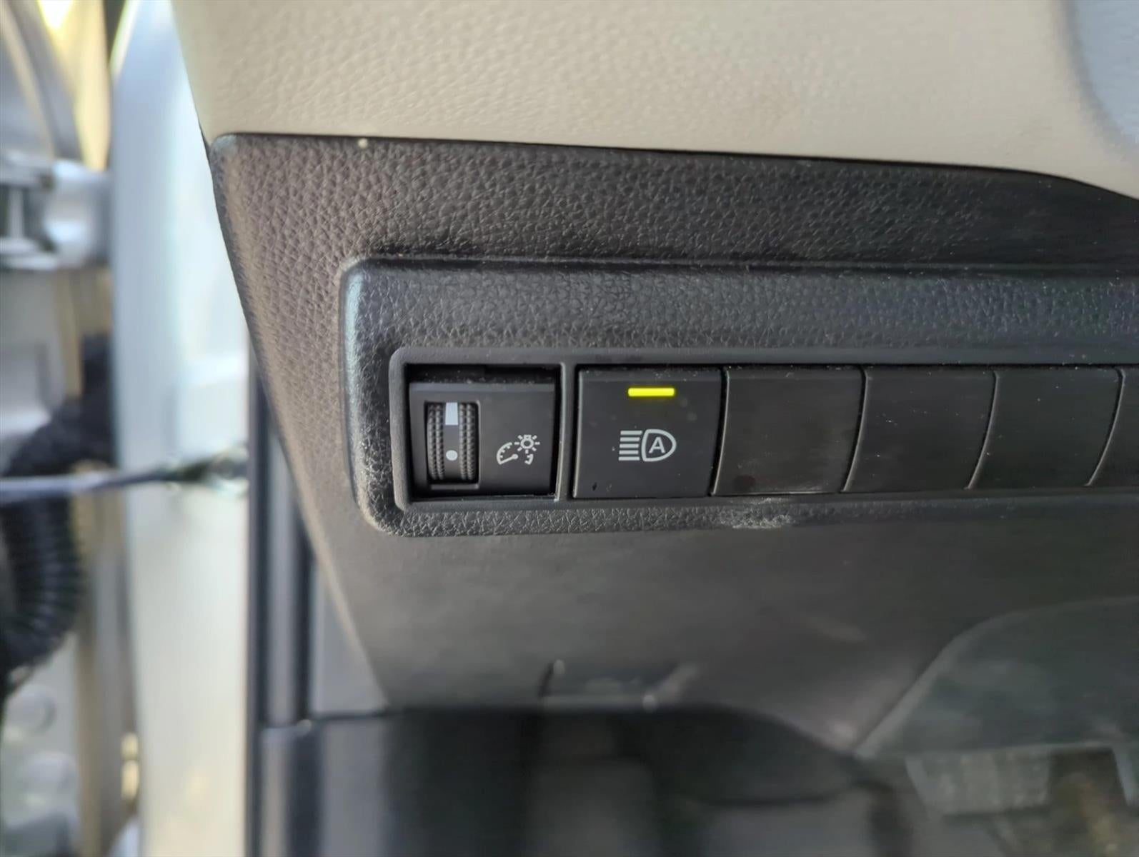 2025 Toyota Corolla LE CVT (Natl)