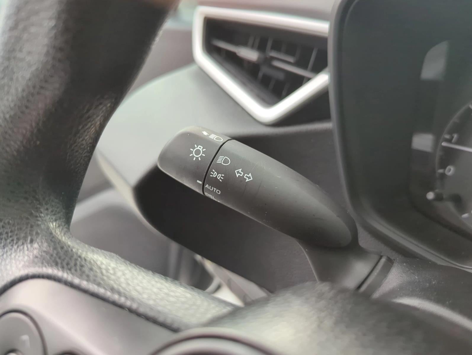 2025 Toyota Corolla LE CVT (Natl)
