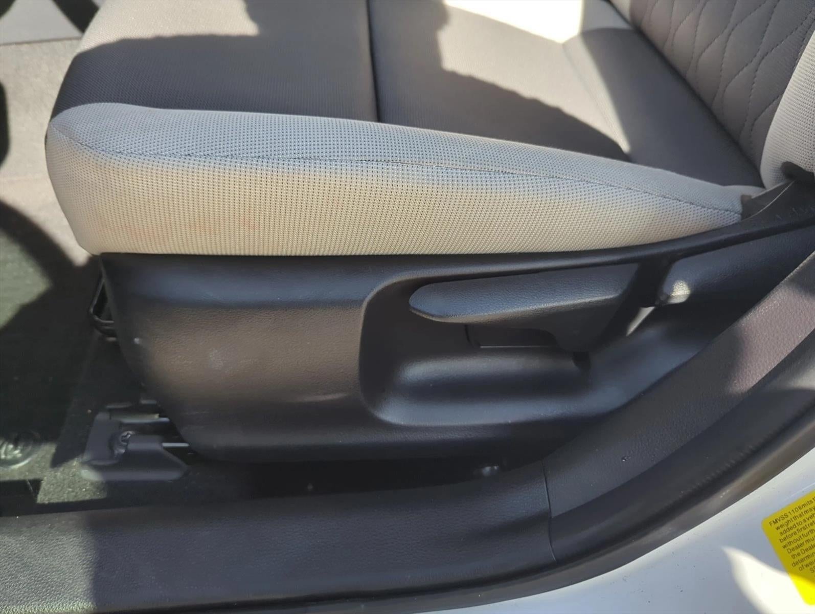 2024 Toyota Corolla LE CVT (Natl)