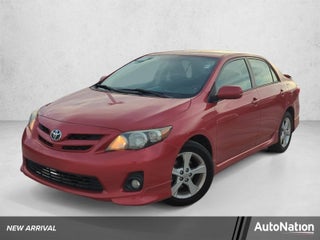 2013 Toyota Corolla 4dr Sdn Auto S (Natl)