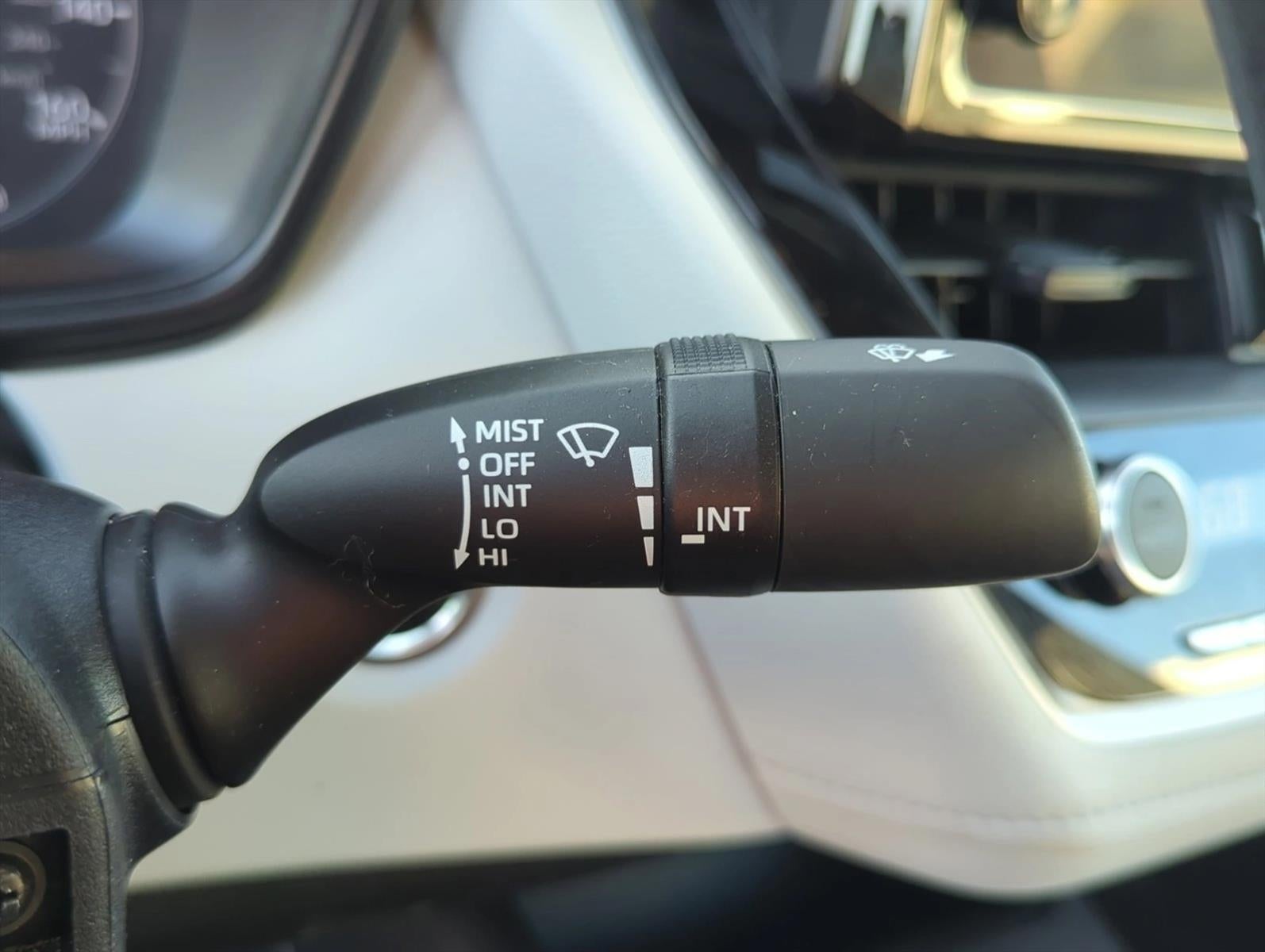2024 Toyota Corolla SE CVT (Natl)