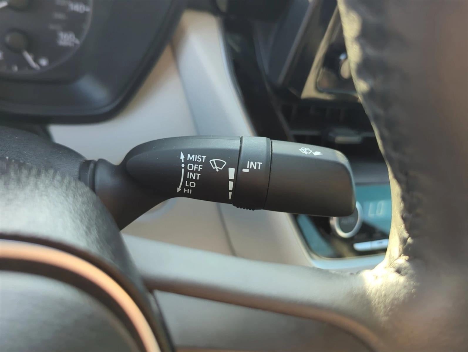 2024 Toyota Corolla SE CVT (Natl)