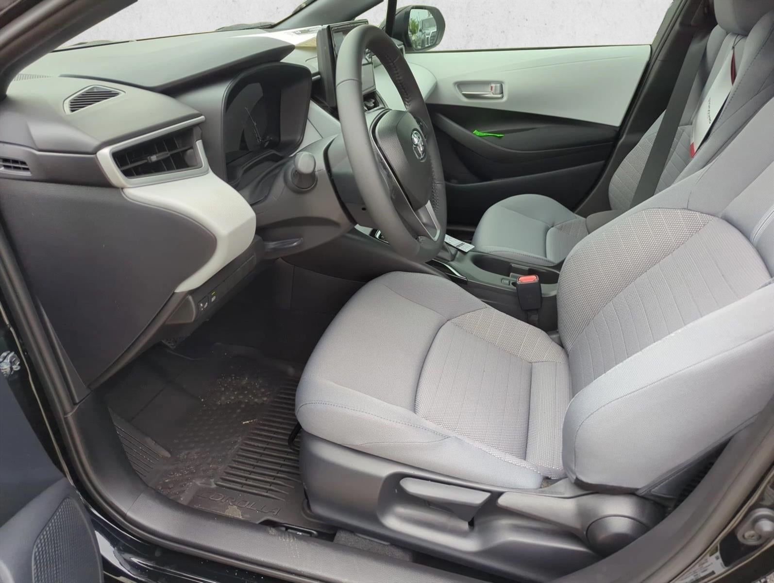 2026 Toyota Corolla SE CVT (Natl)