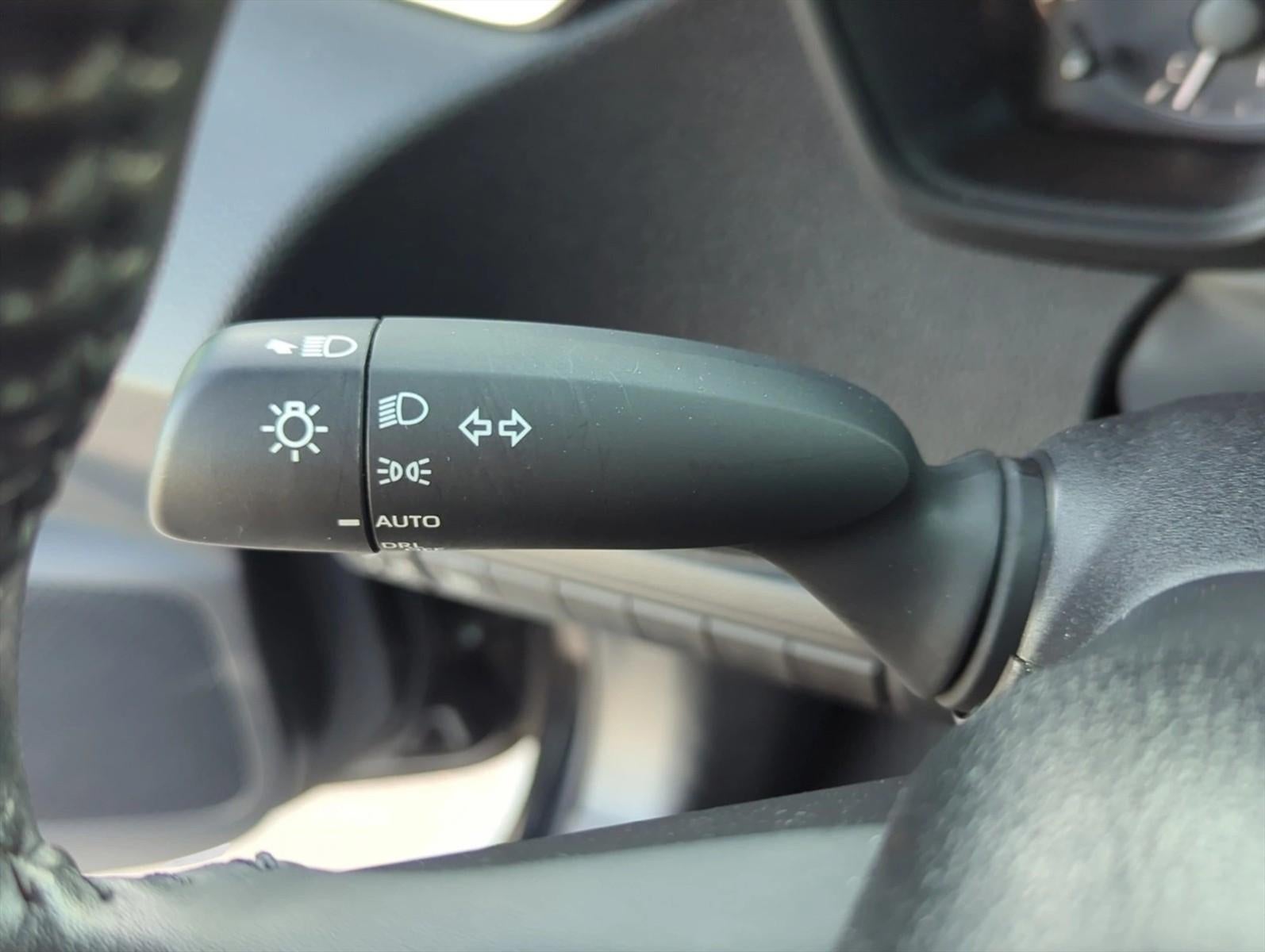 2025 Toyota Corolla SE CVT (Natl)