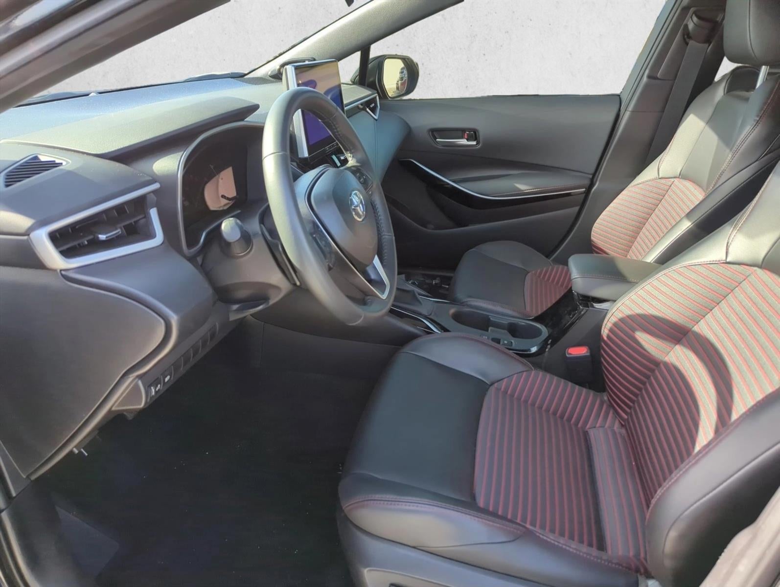 2025 Toyota Corolla XSE CVT (Natl)