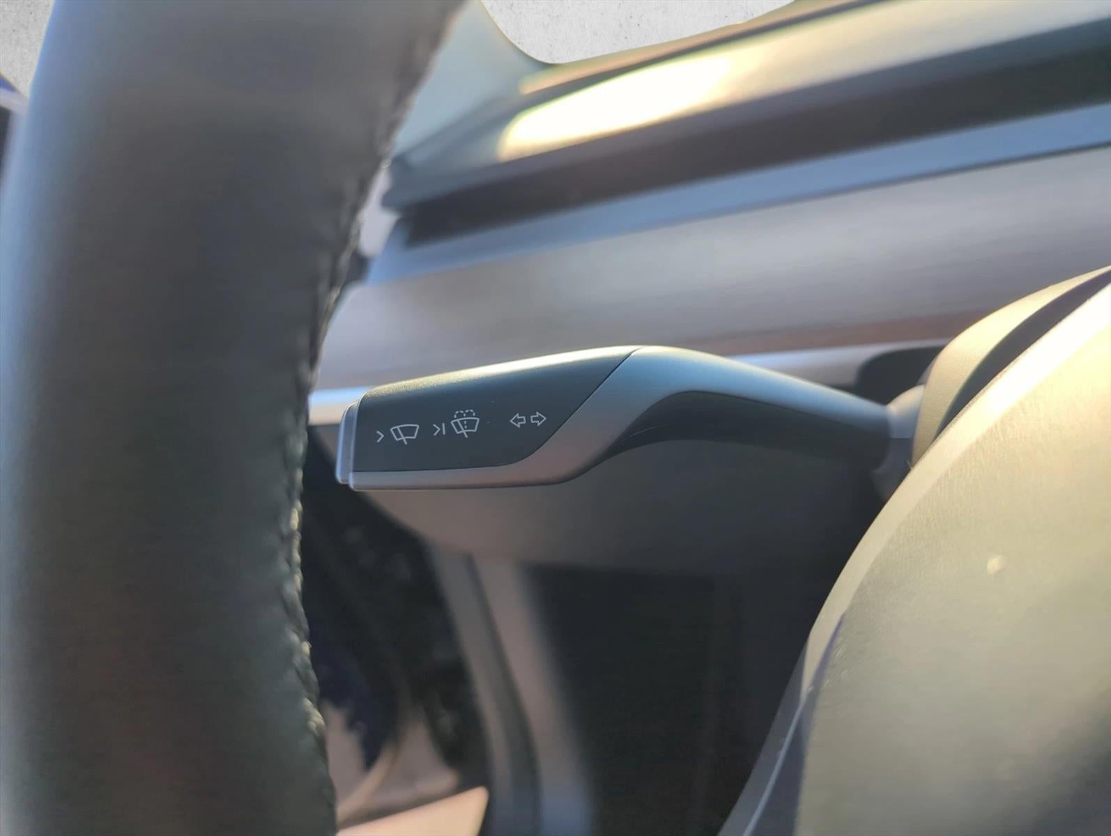 2022 Tesla Model 3 RWD