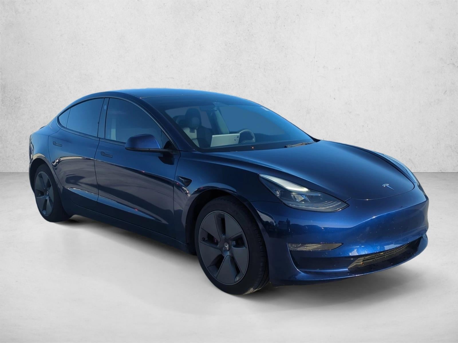 2022 Tesla Model 3 RWD
