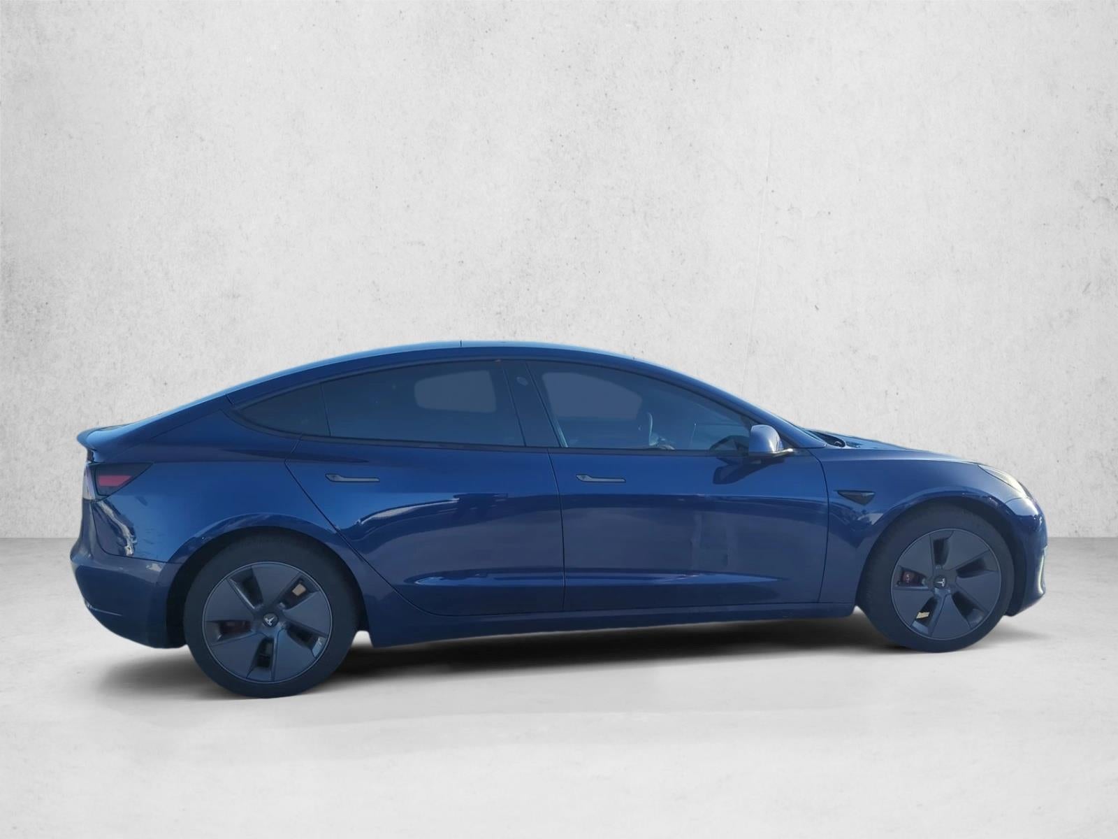 2022 Tesla Model 3 RWD