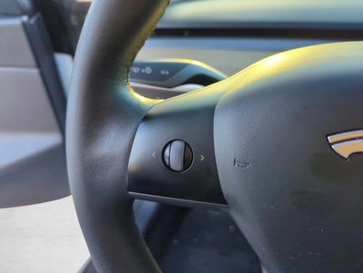 2021 Tesla Model 3 Standard Range Plus RWD
