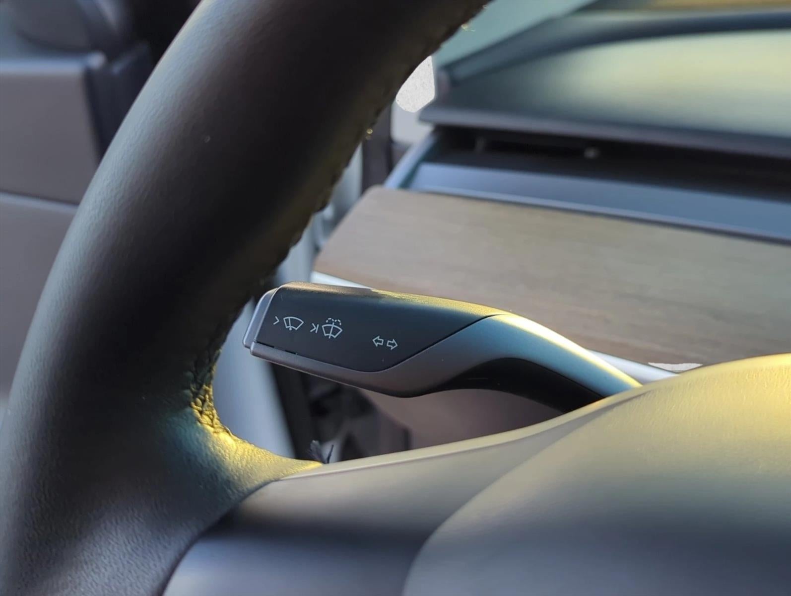 2021 Tesla Model 3 Standard Range Plus RWD
