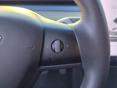 2021 Tesla Model 3 Standard Range Plus RWD