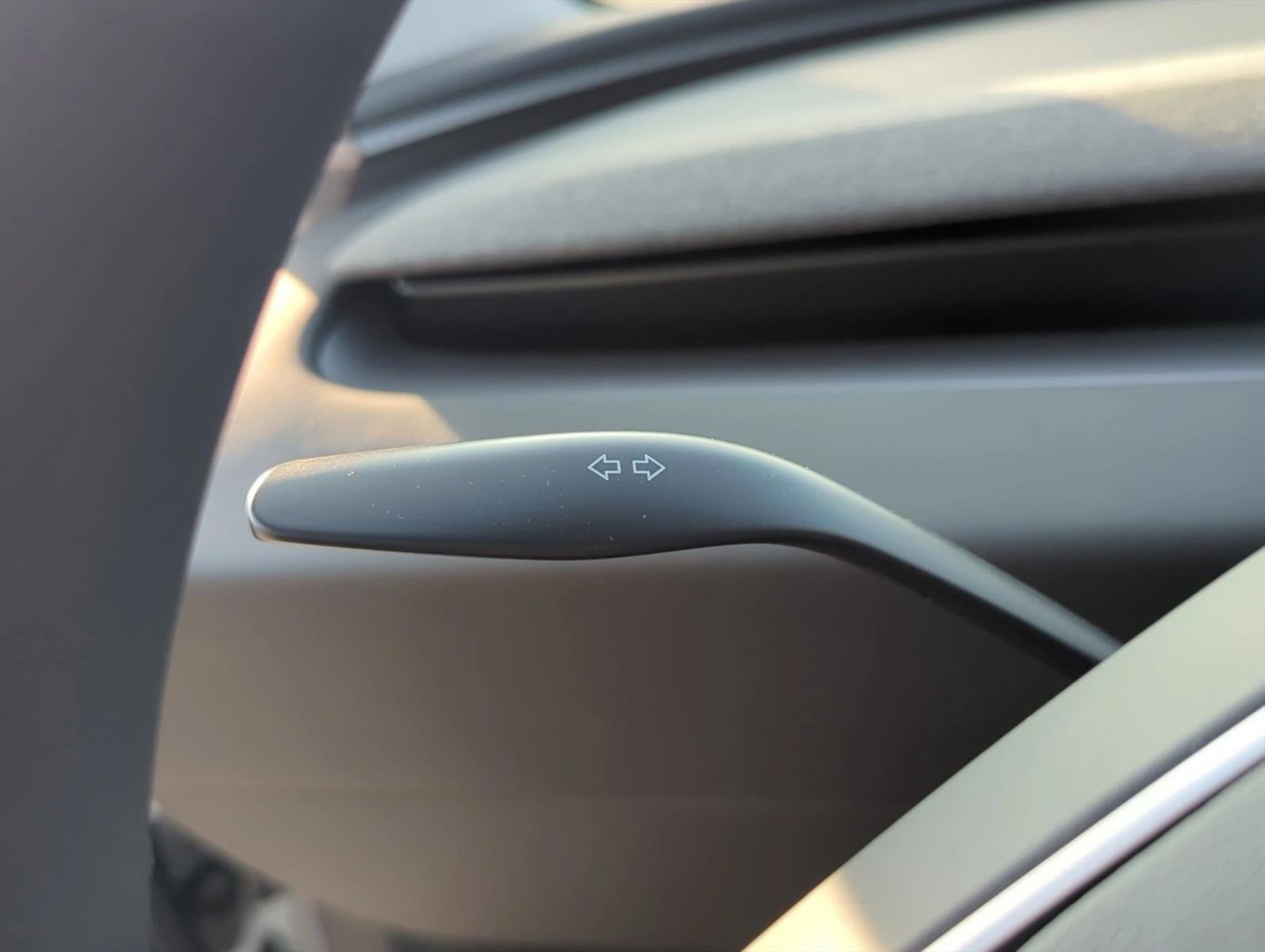 2025 Tesla Model 3 Standard RWD