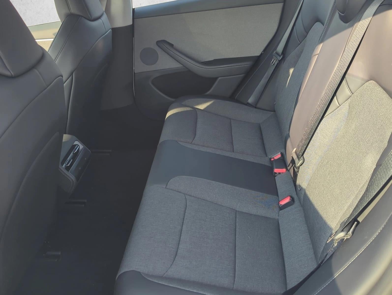 2025 Tesla Model 3 Standard RWD