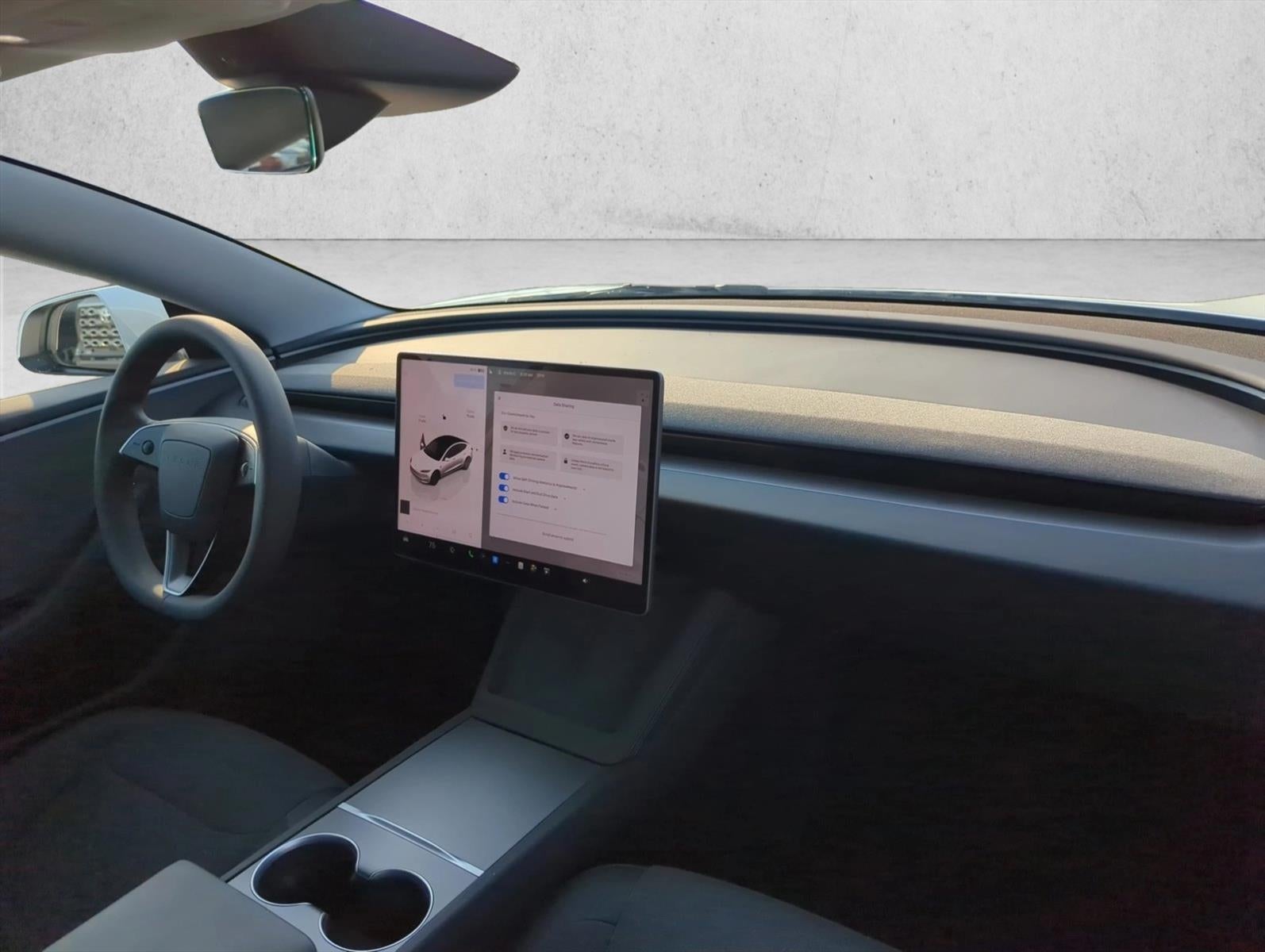 2025 Tesla Model 3 Standard RWD