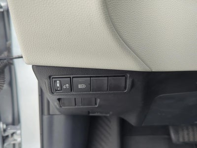2025 Toyota Corolla Cross L 2WD (Natl)