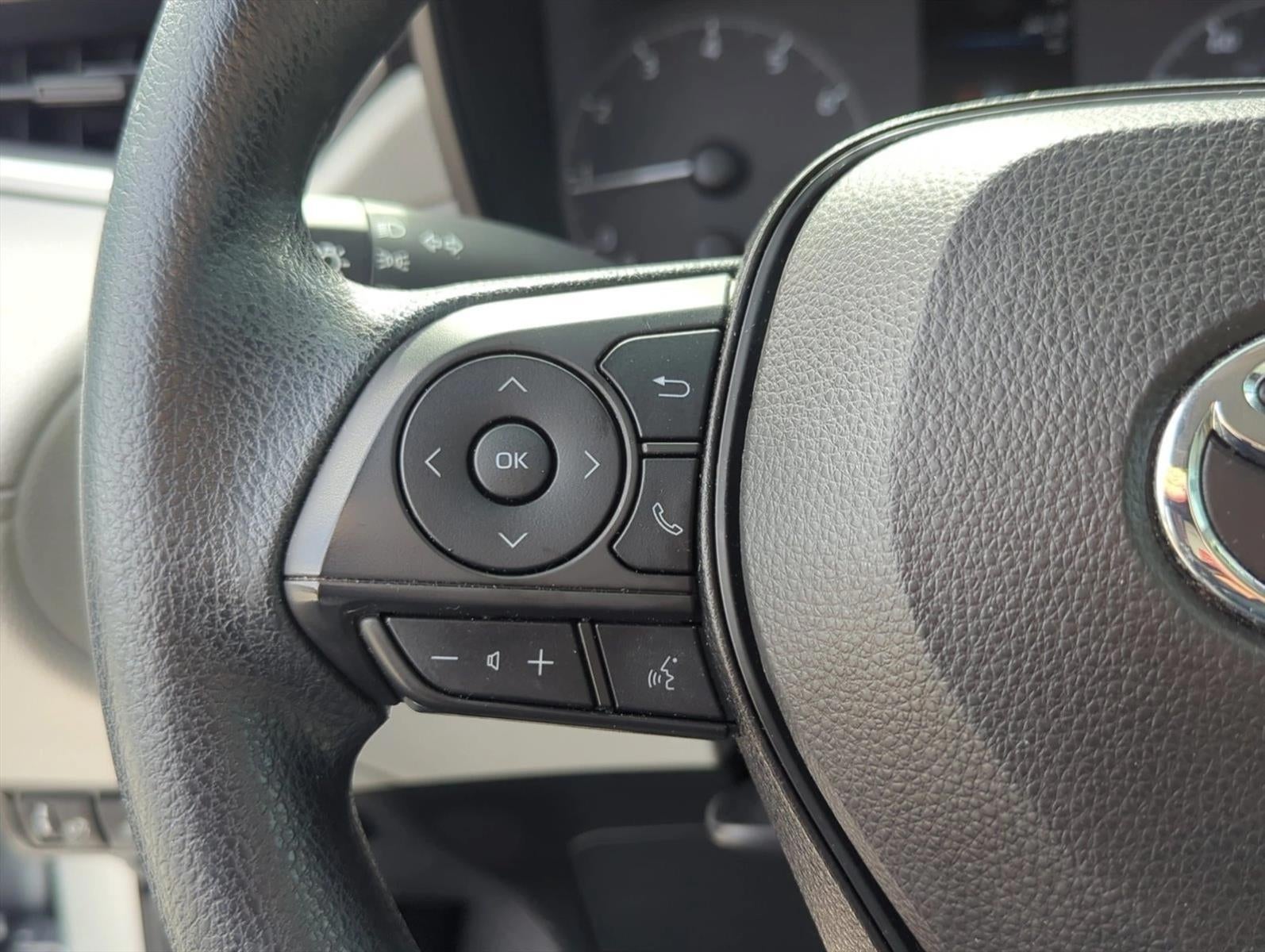 2024 Toyota Corolla Cross L 2WD (Natl)