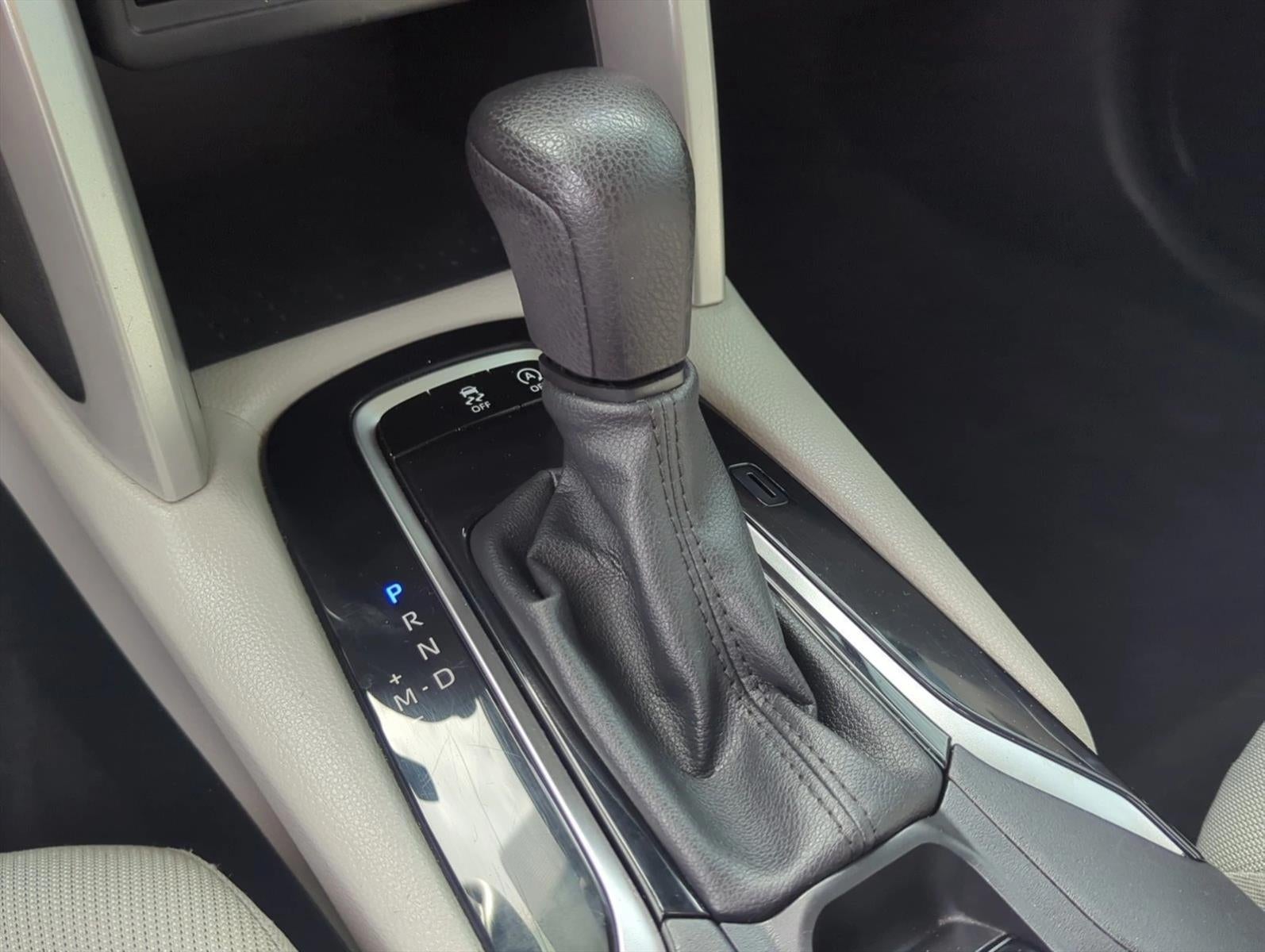 2024 Toyota Corolla Cross L 2WD (Natl)