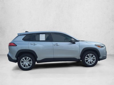 2024 Toyota Corolla Cross L 2WD (Natl)