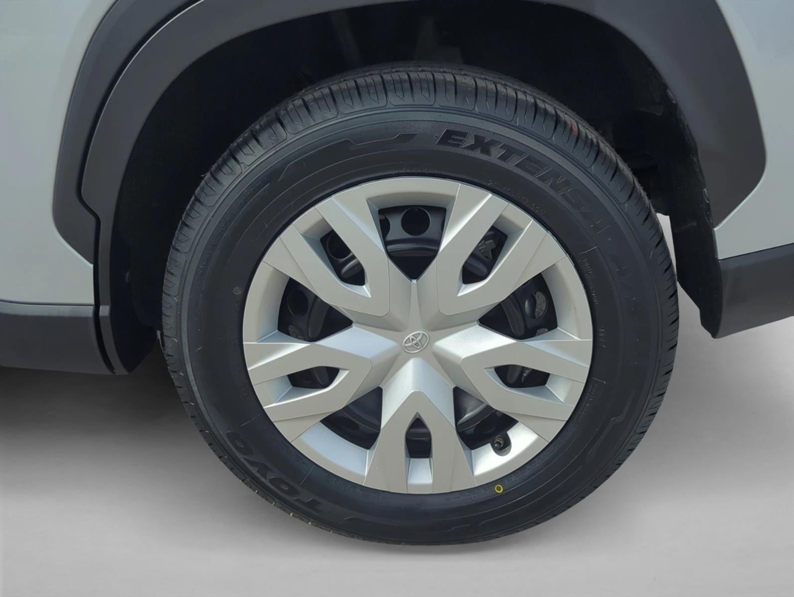 2024 Toyota Corolla Cross L 2WD (Natl)
