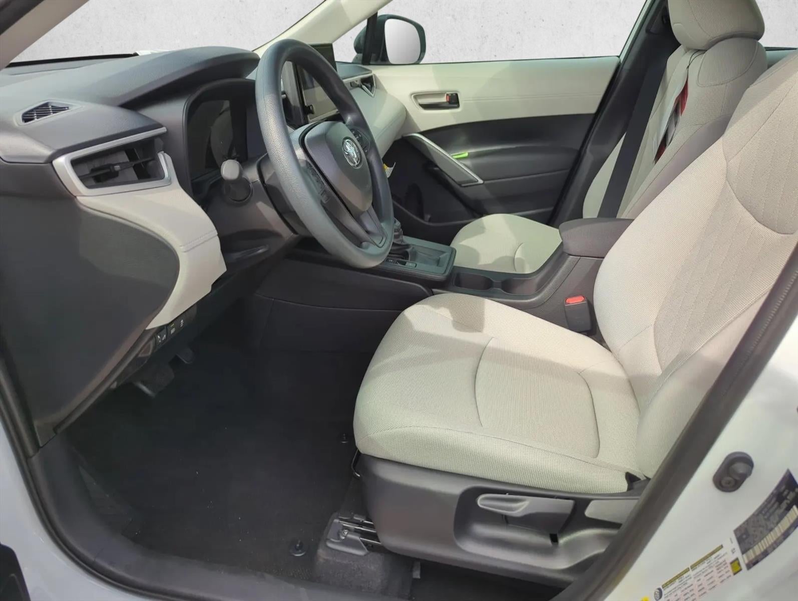 2026 Toyota Corolla Cross L 2WD (Natl)