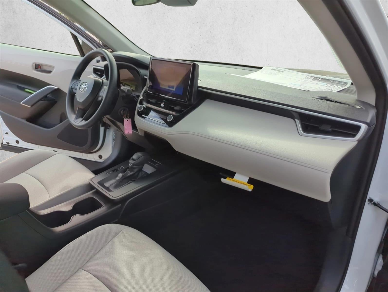 2026 Toyota Corolla Cross L 2WD (Natl)
