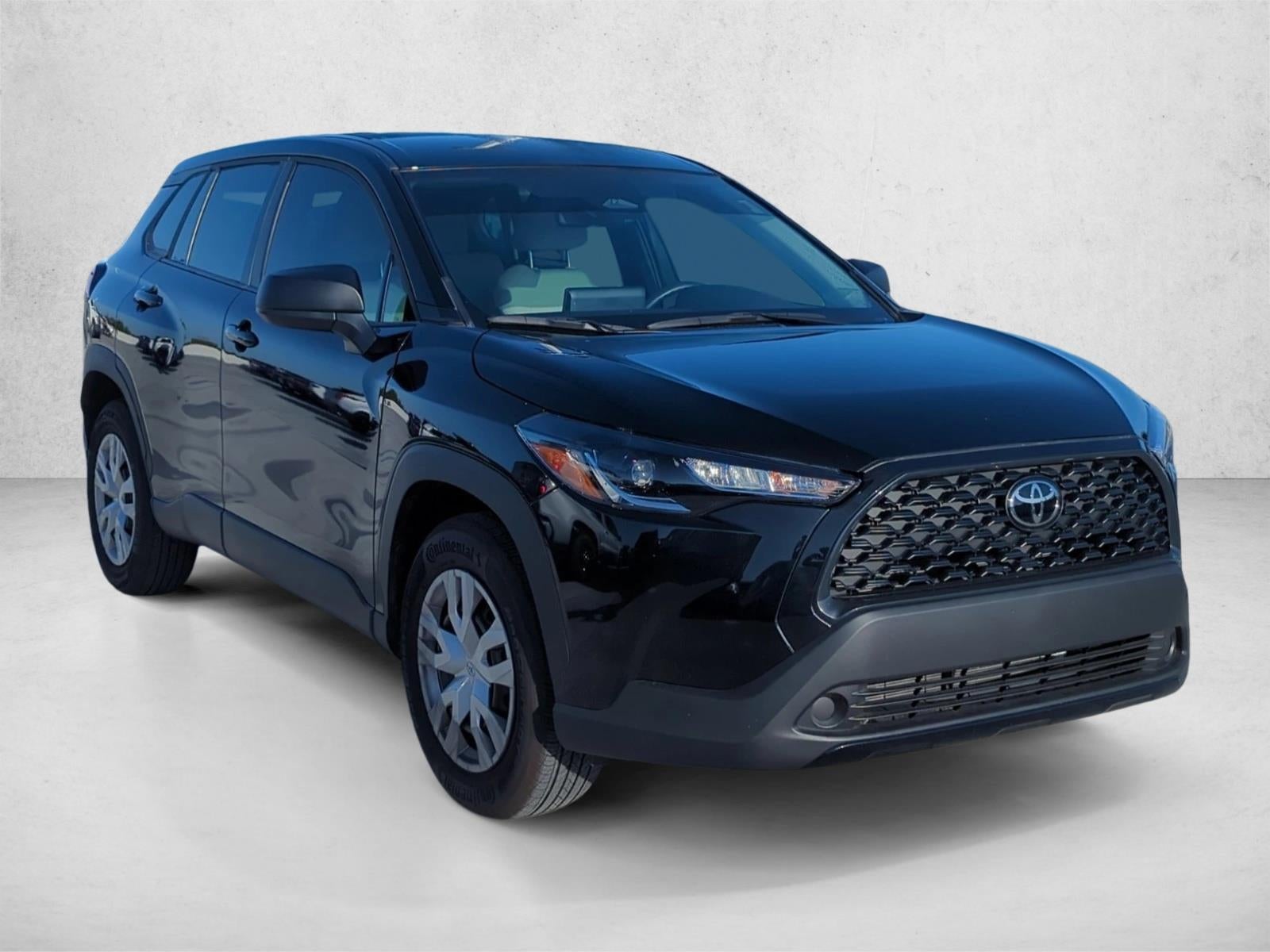 2025 Toyota Corolla Cross L 2WD (Natl)