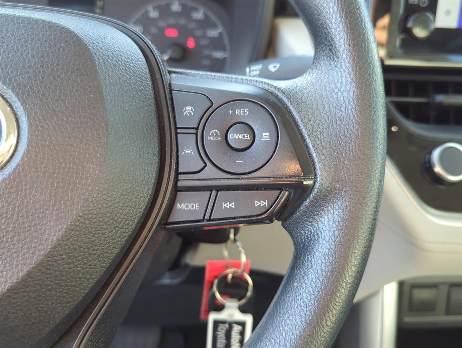 2023 Toyota Corolla Cross L 2WD (Natl)
