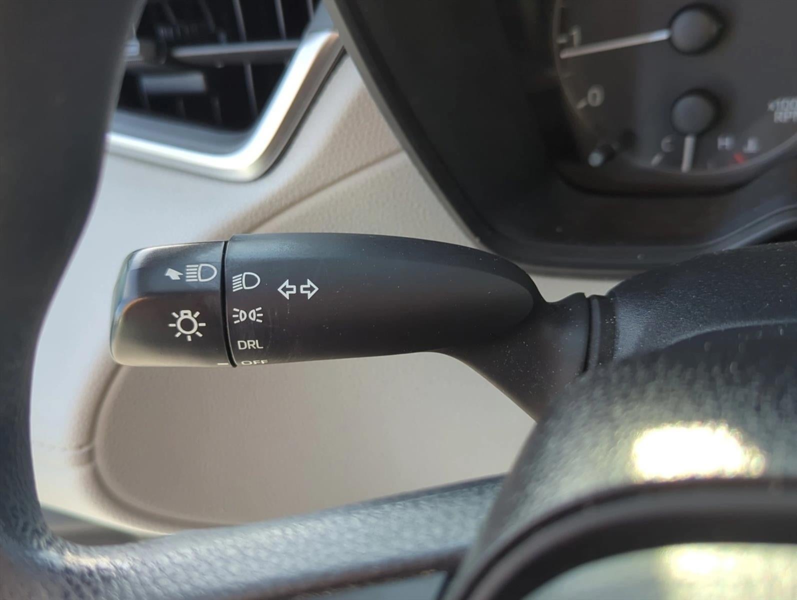 2023 Toyota Corolla Cross L 2WD (Natl)