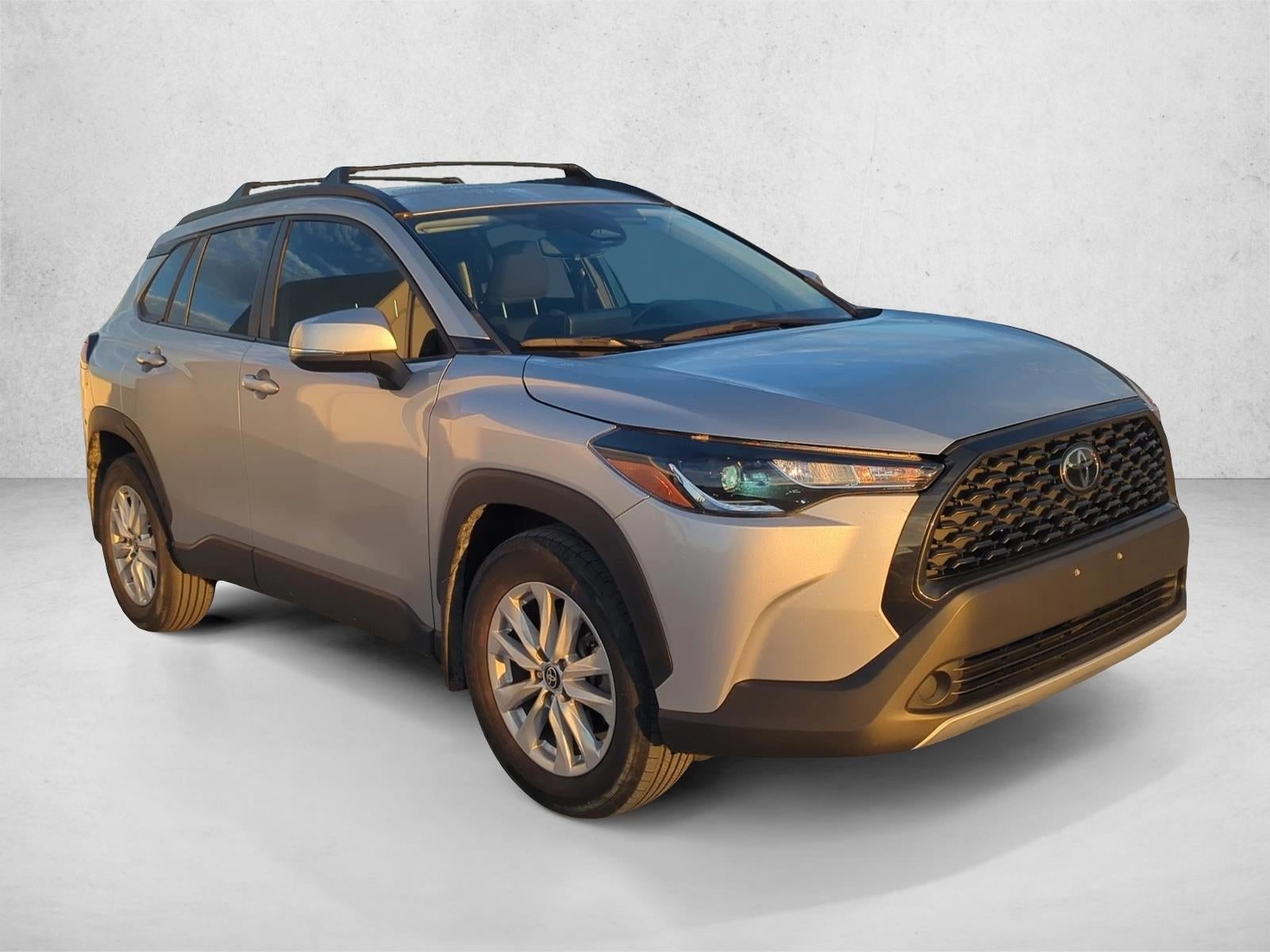2024 Toyota Corolla Cross LE 2WD (Natl)