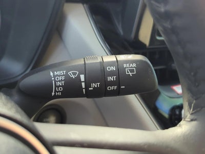 2024 Toyota Corolla Cross LE 2WD (Natl)