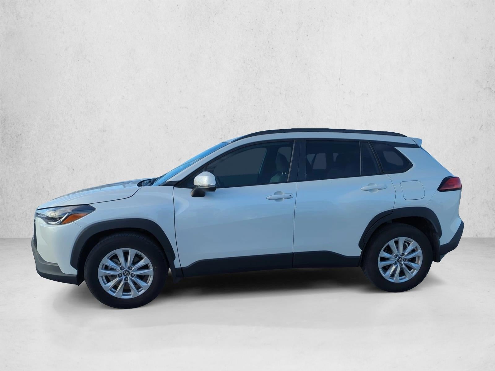 2024 Toyota Corolla Cross LE 2WD (Natl)
