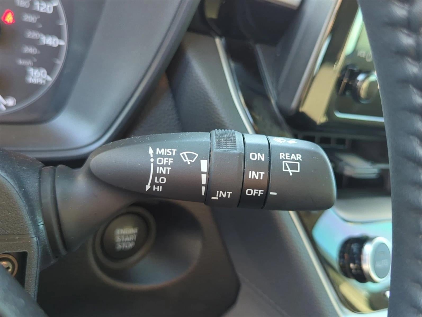 2025 Toyota Corolla Cross LE 2WD (Natl)
