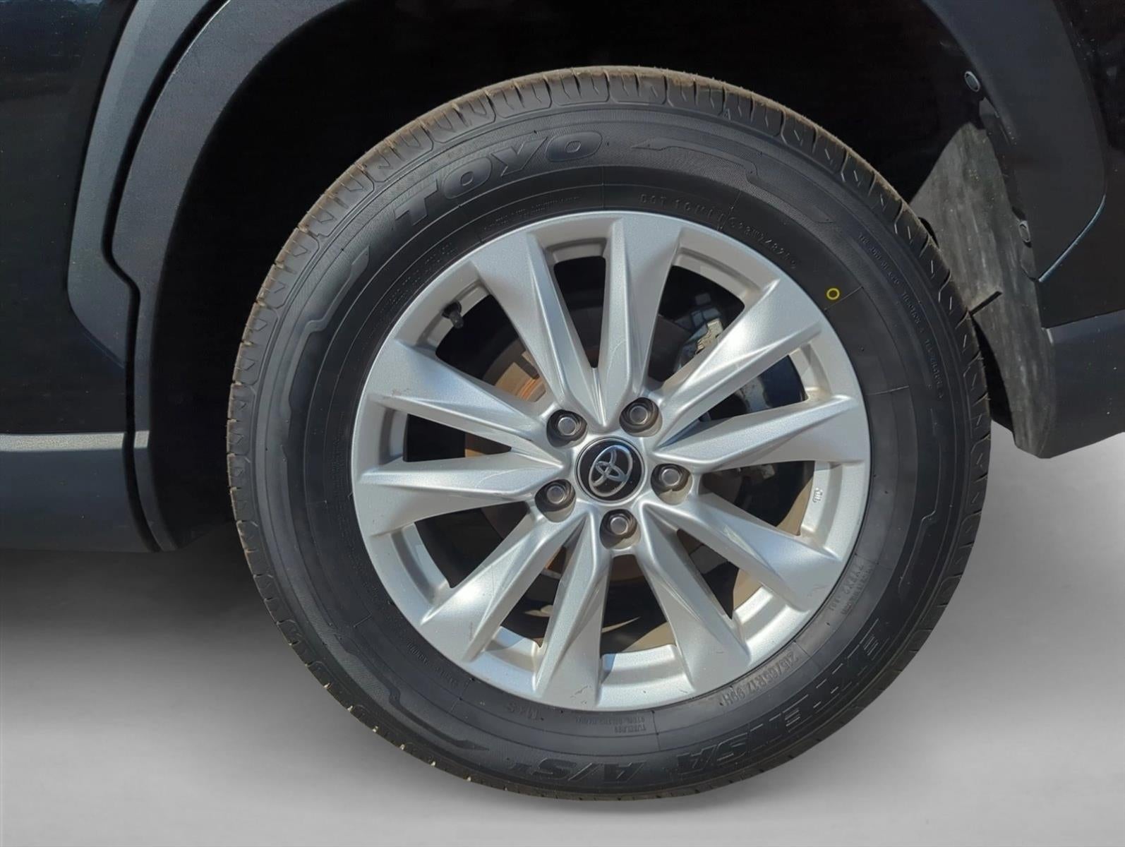 2024 Toyota Corolla Cross LE 4WD (Natl)