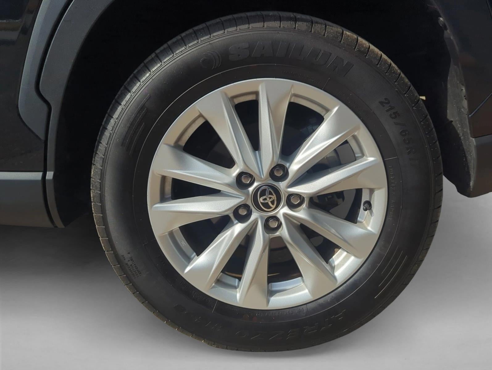 2024 Toyota Corolla Cross LE 4WD (Natl)