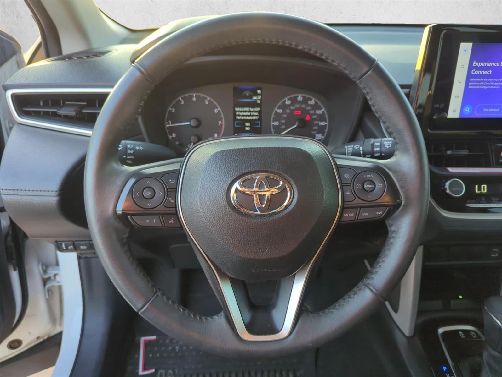 2024 Toyota Corolla Cross LE 4WD (Natl)