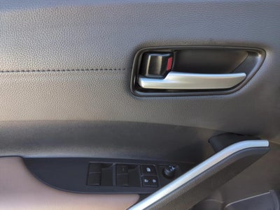 2026 Toyota Corolla Cross XLE 4WD (Natl)