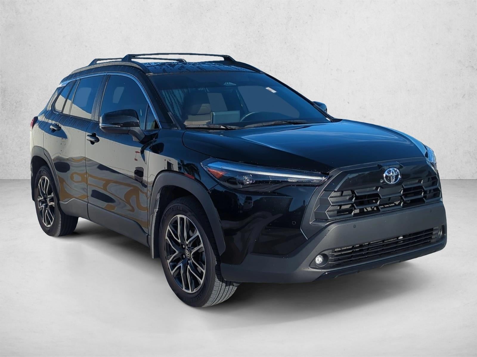 2026 Toyota Corolla Cross XLE 4WD (Natl)