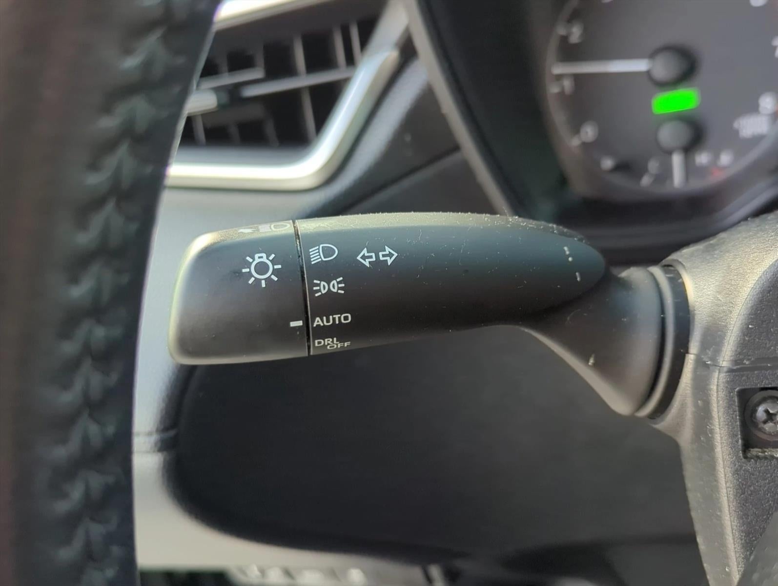 2023 Toyota Corolla Cross Hybrid SE 4WD (Natl)