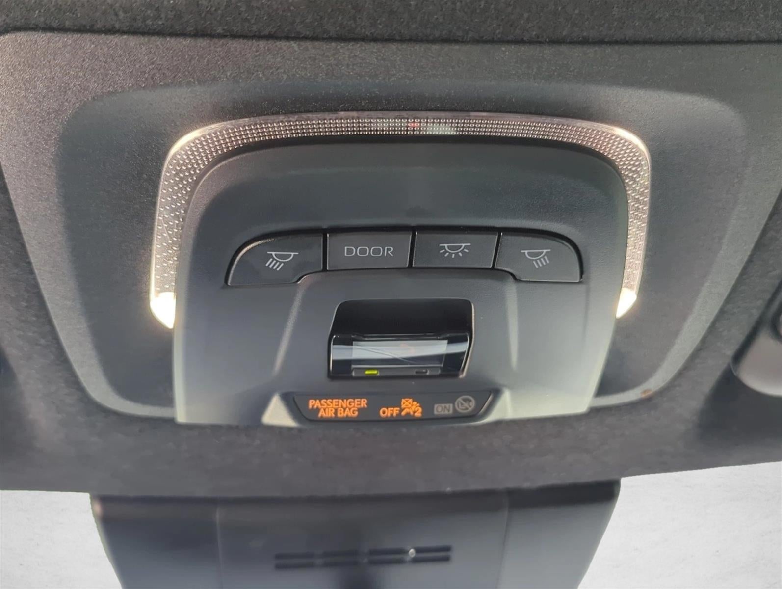 2024 Toyota Corolla Cross Hybrid SE 4WD (Natl)