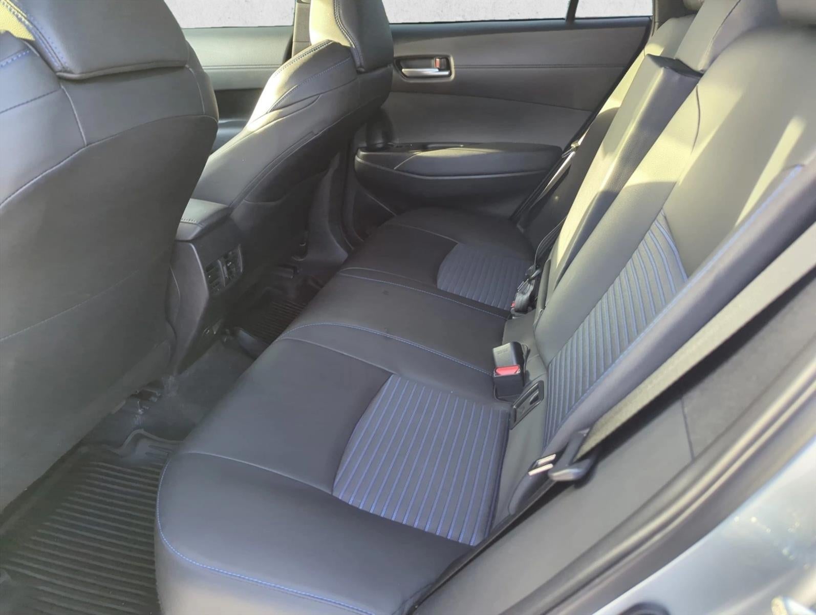 2025 Toyota Corolla Cross Hybrid XSE 4WD (Natl)