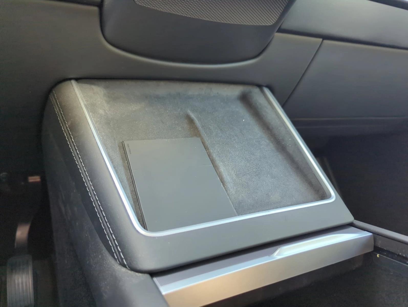 2026 Tesla Model Y Premium RWD