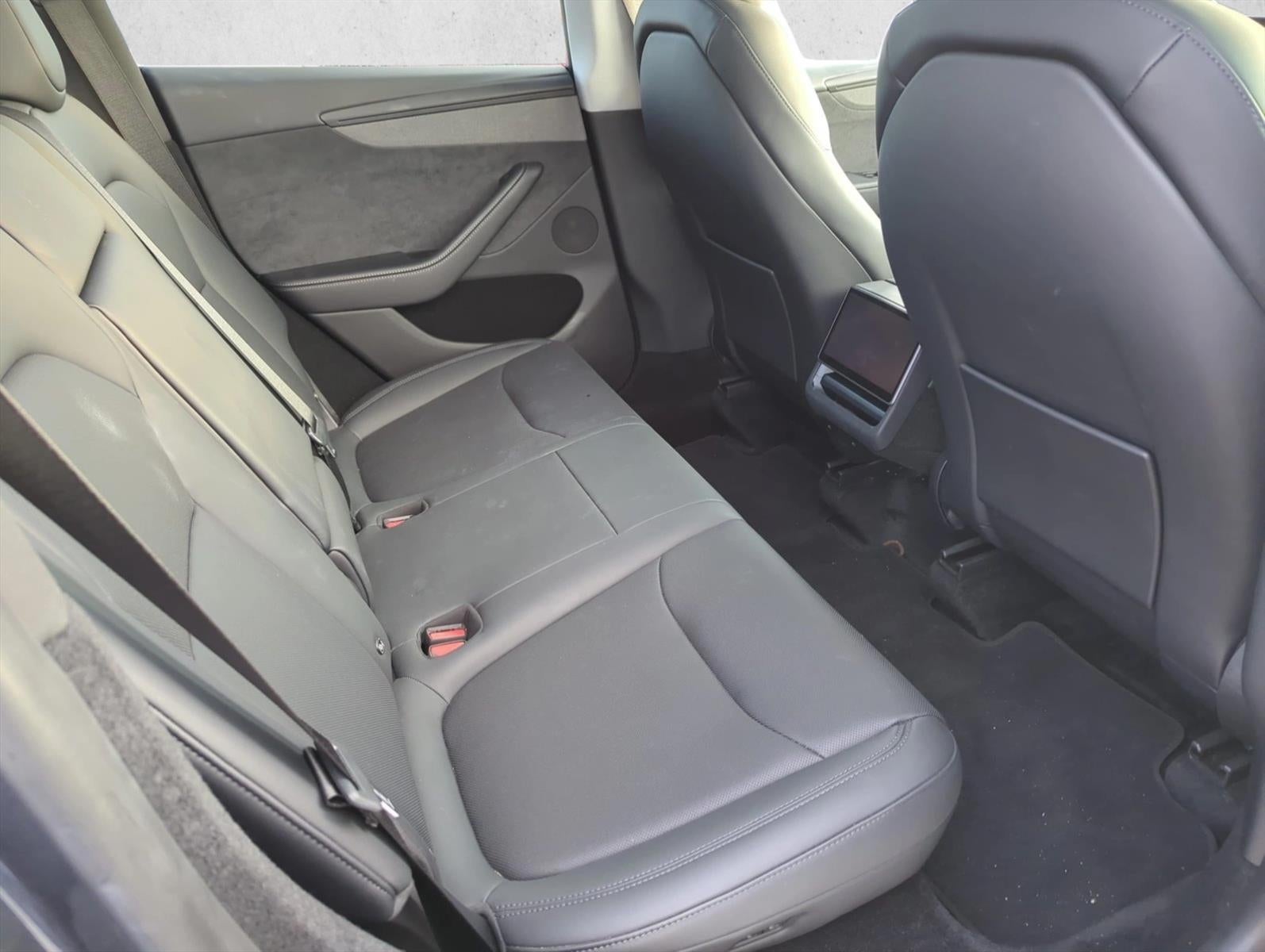 2026 Tesla Model Y Premium RWD