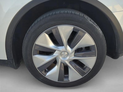 2024 Tesla Model Y Long Range AWD